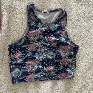 Crop top size xs